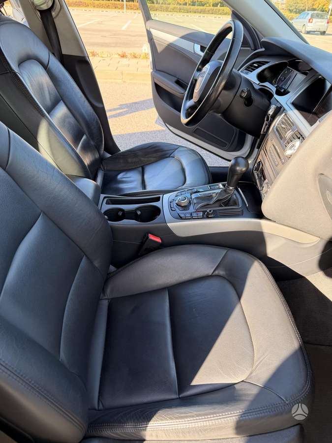 Audi A4 2008 — photo 15