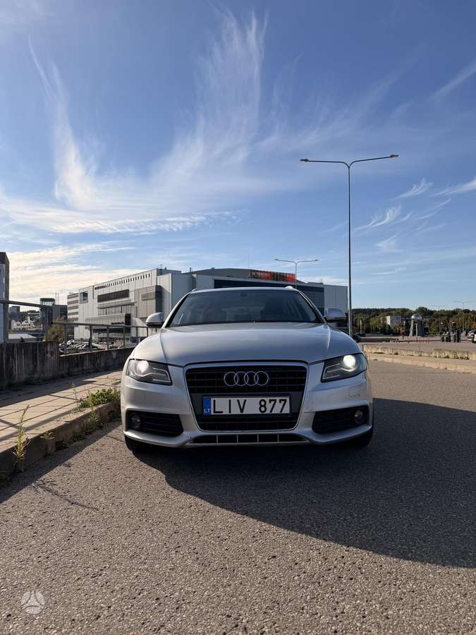 Audi A4 2008 — engine 1968 cm³, 143 HP (105kW)