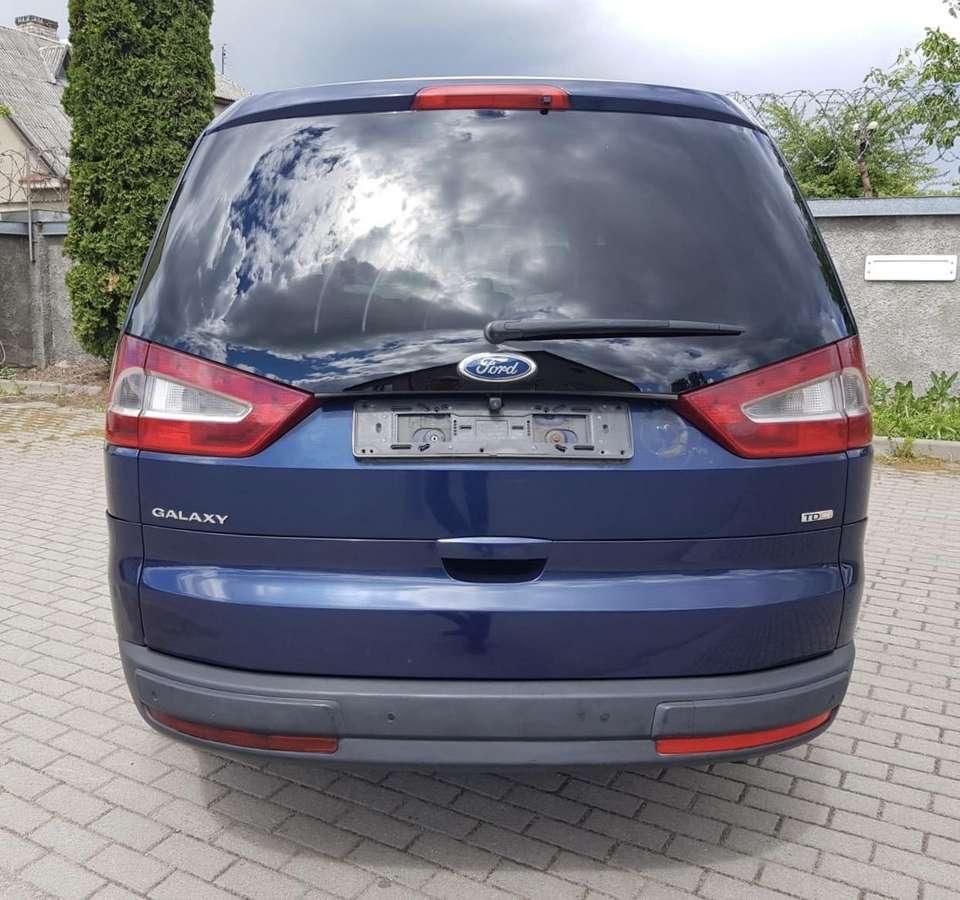 Ford Galaxy 2009 — photo 5