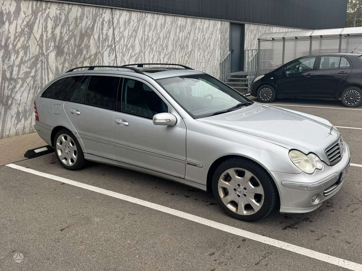 Mercedes-Benz C220, 2006