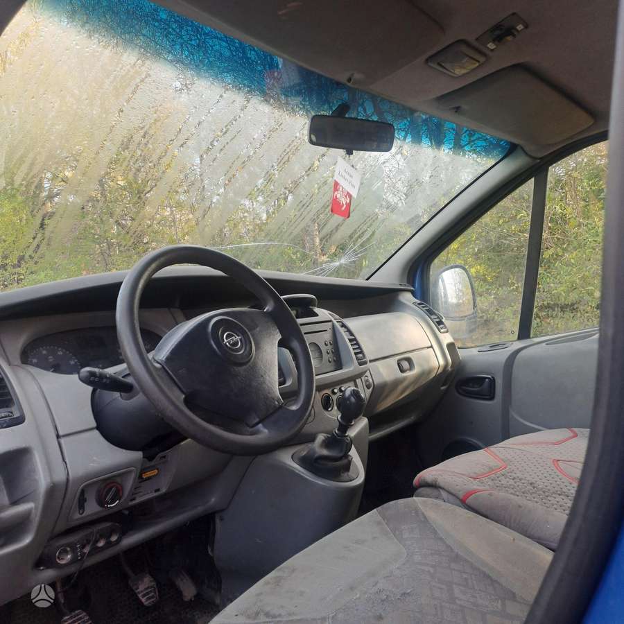 Opel Vivaro 2006 — photo 5