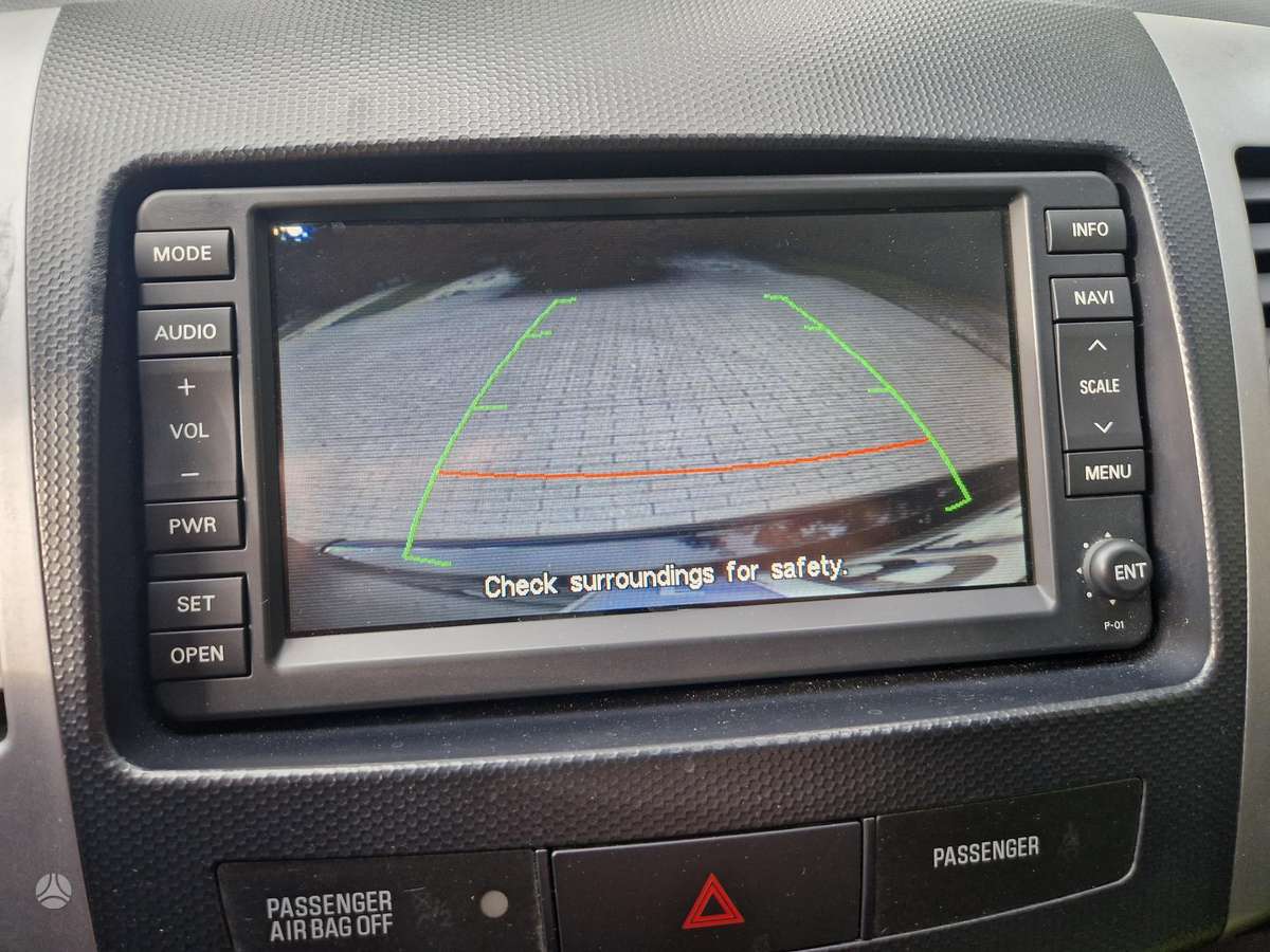 Peugeot 4007 2011 — photo 13