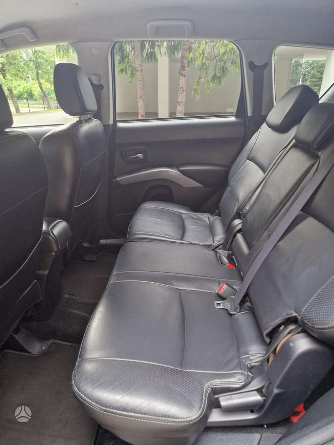 Peugeot 4007 2011 — photo 15