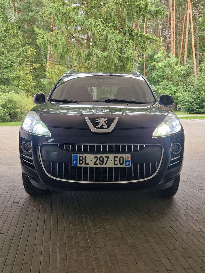 Peugeot 4007 2011 — photo 20