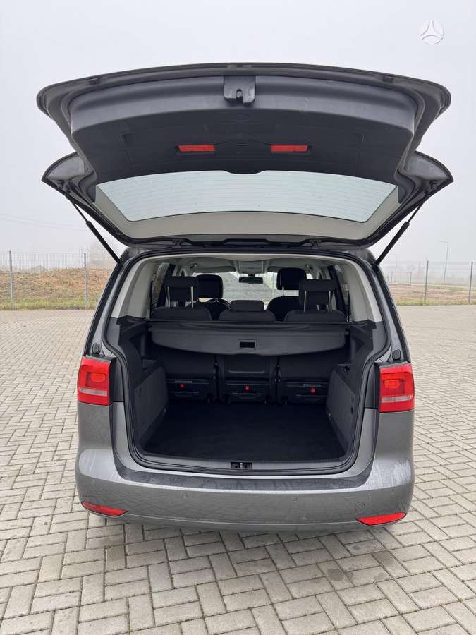 Volkswagen Touran 2014 — photo 10