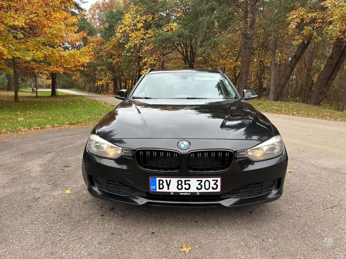 BMW 320, 2012
