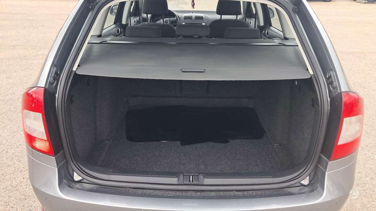 Skoda Octavia 2012 — photo 13