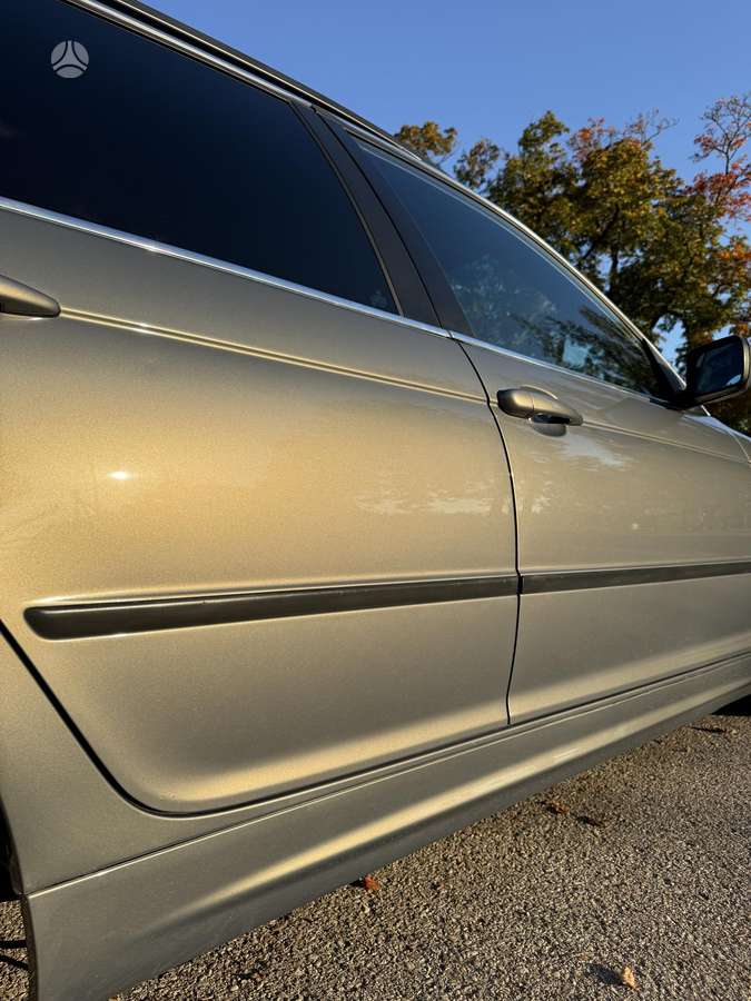 BMW 330 2005 — photo 8