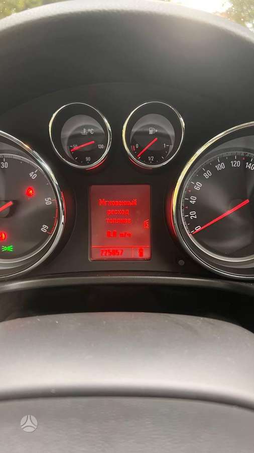 Opel Insignia 2010 — photo 18