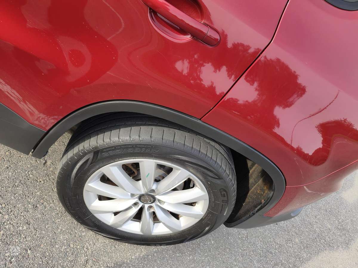 Volkswagen Tiguan 2010 — photo 9