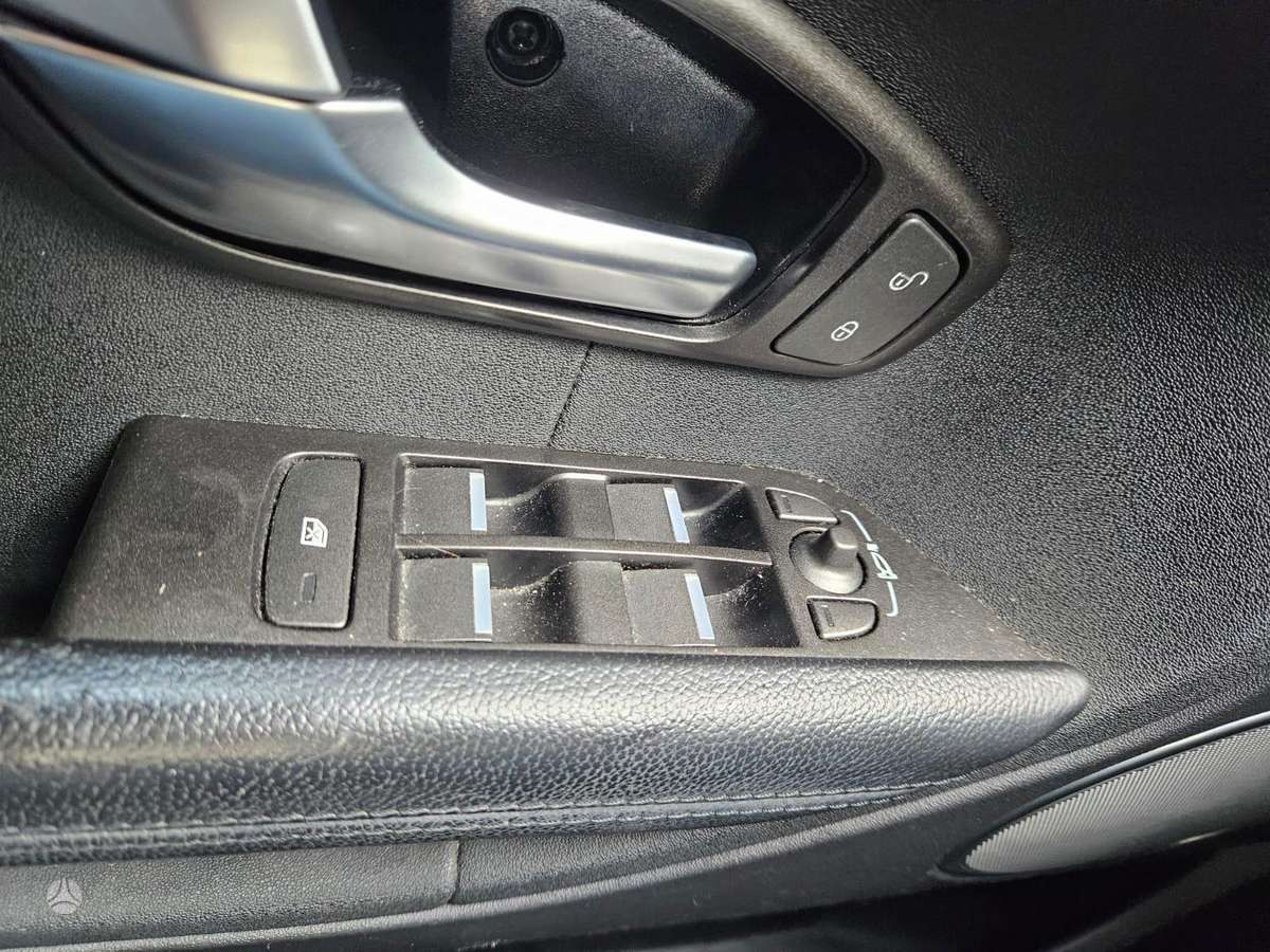 Land Rover 2014 — photo 15