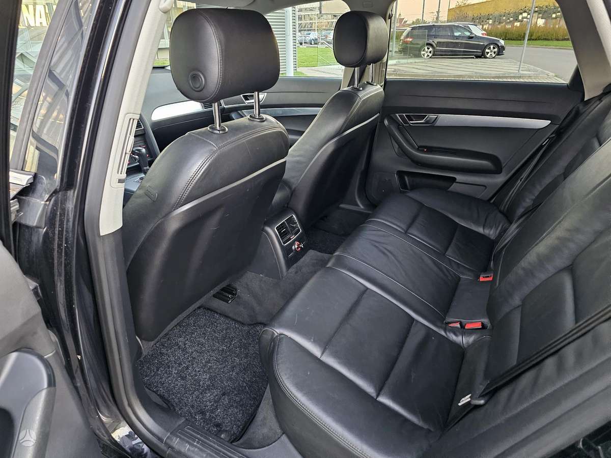 Audi A6 2011 — photo 10