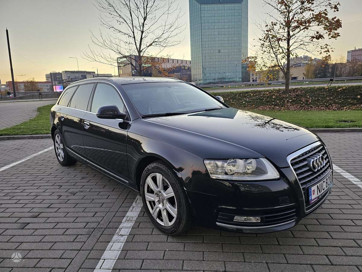Audi A6 2011 — interior
