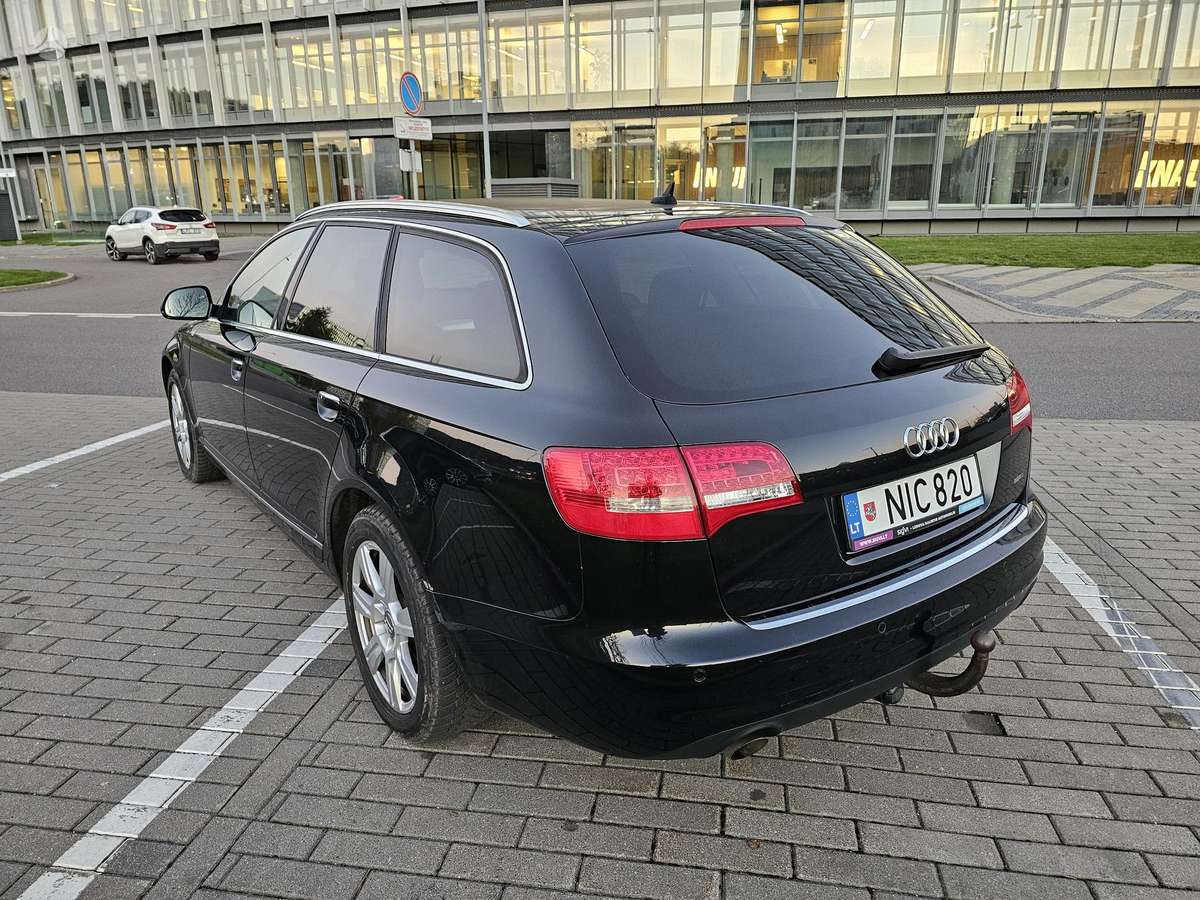 Audi A6 2011 — photo 7