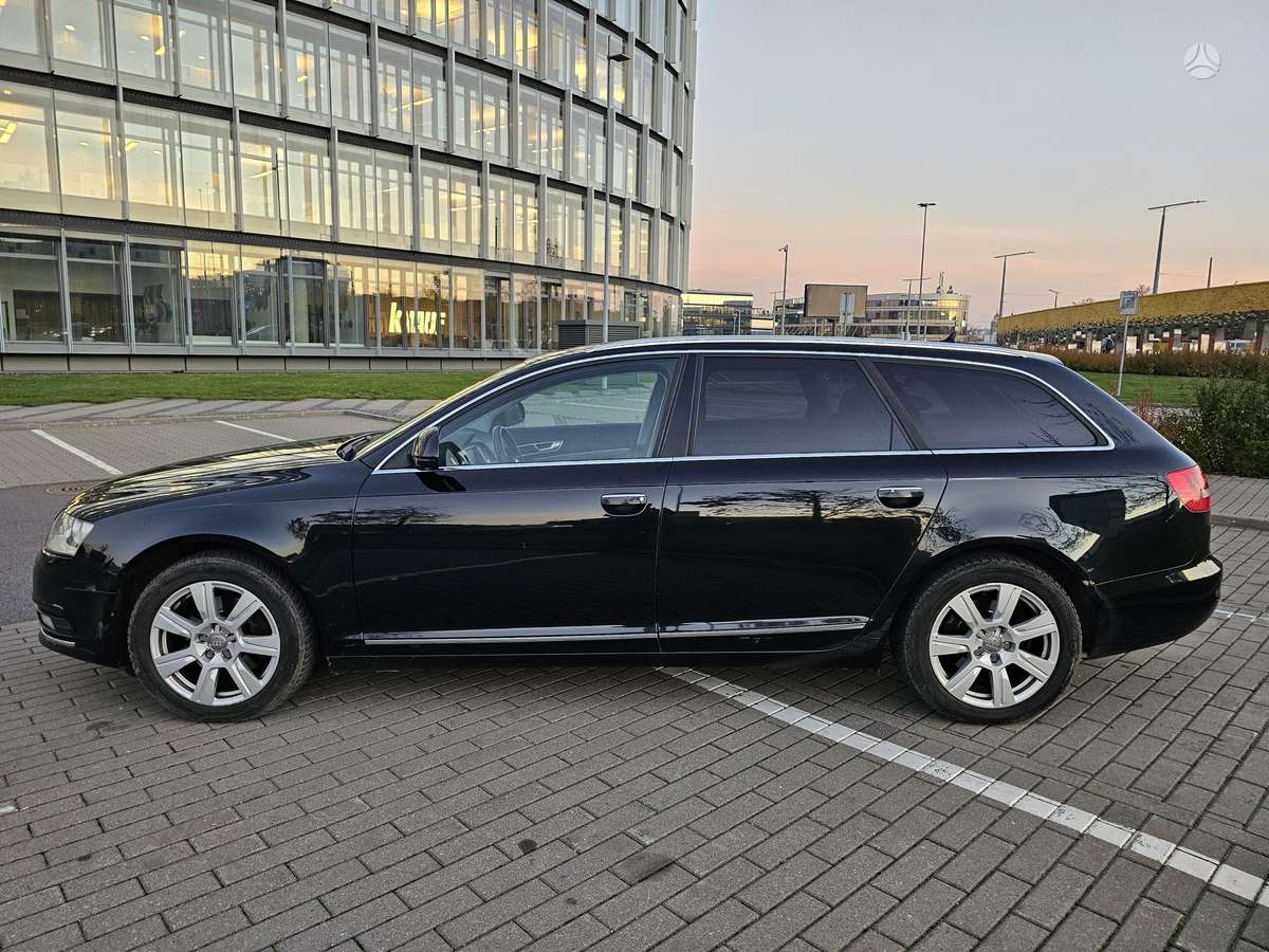 Audi A6 2011 — photo 8
