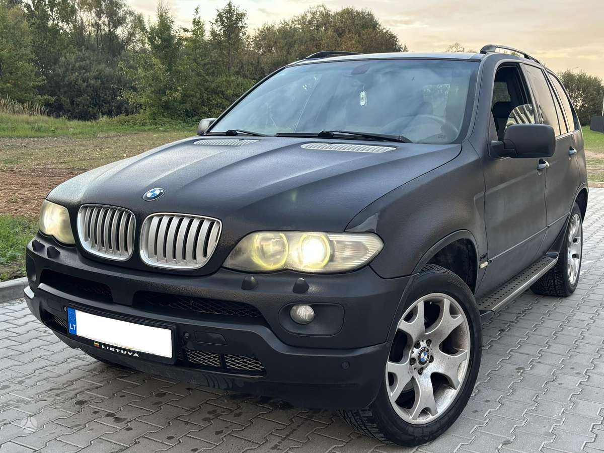BMW X5 2005 — вигляд ззаду