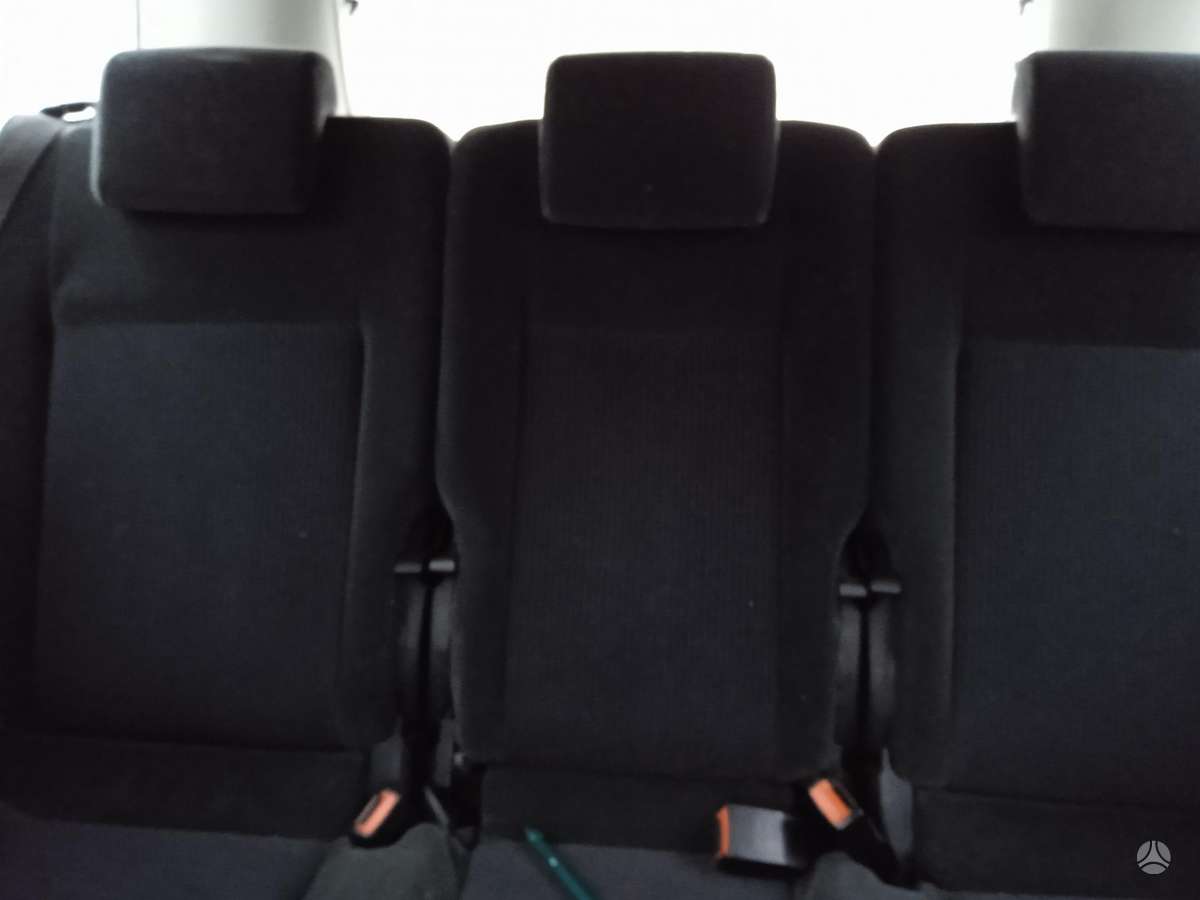Ford C-MAX 2004 — photo 11
