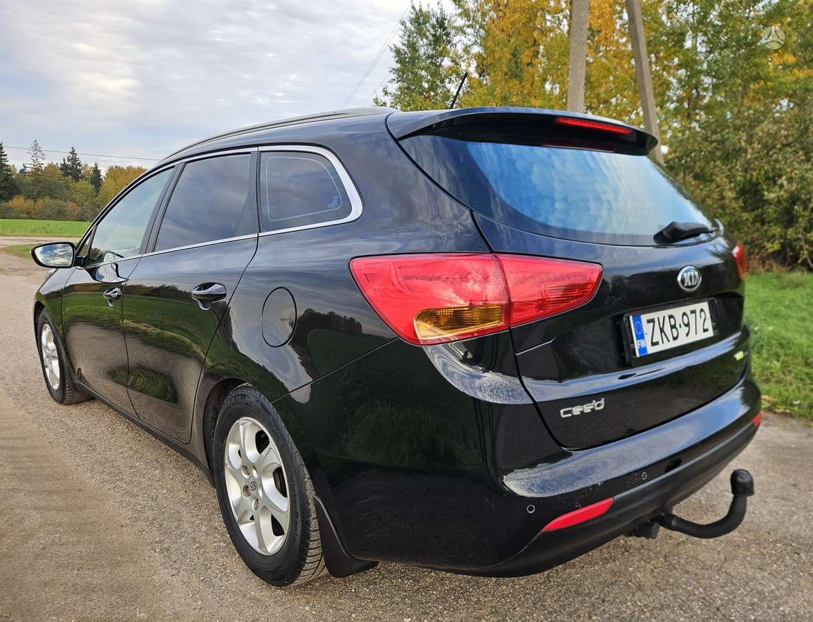 Kia Ceed 2013 — двигун 1582 cm³, 116 HP (85kW)
