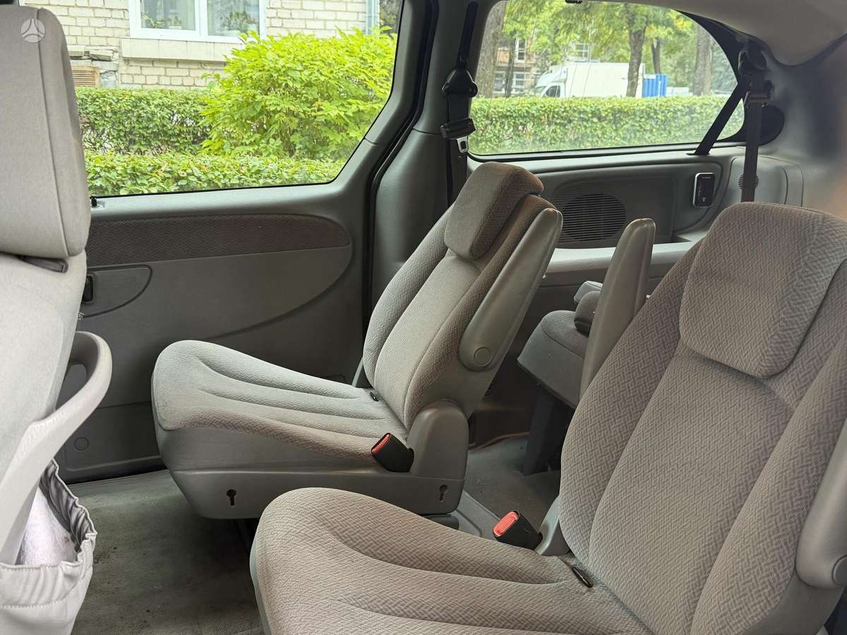 Chrysler Voyager 2006 — photo 10