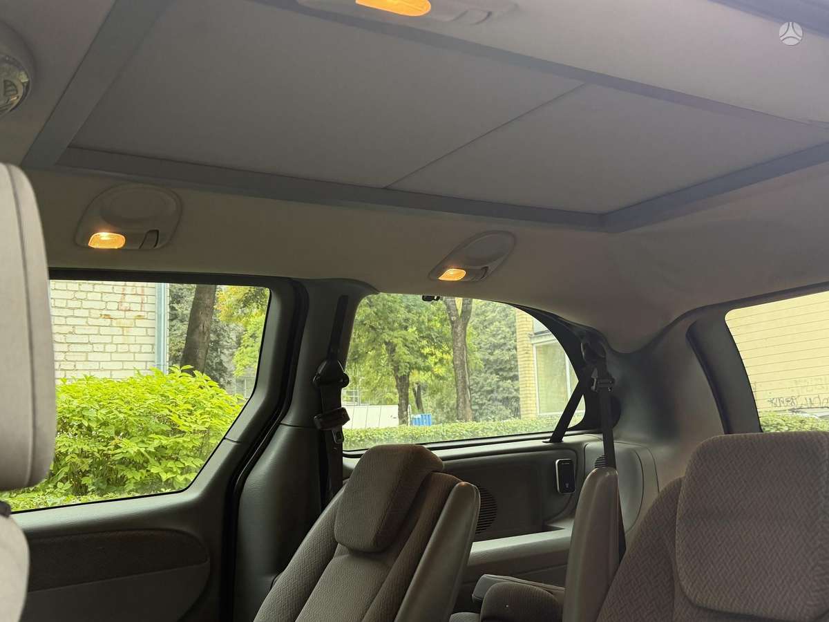 Chrysler Voyager 2006 — photo 11