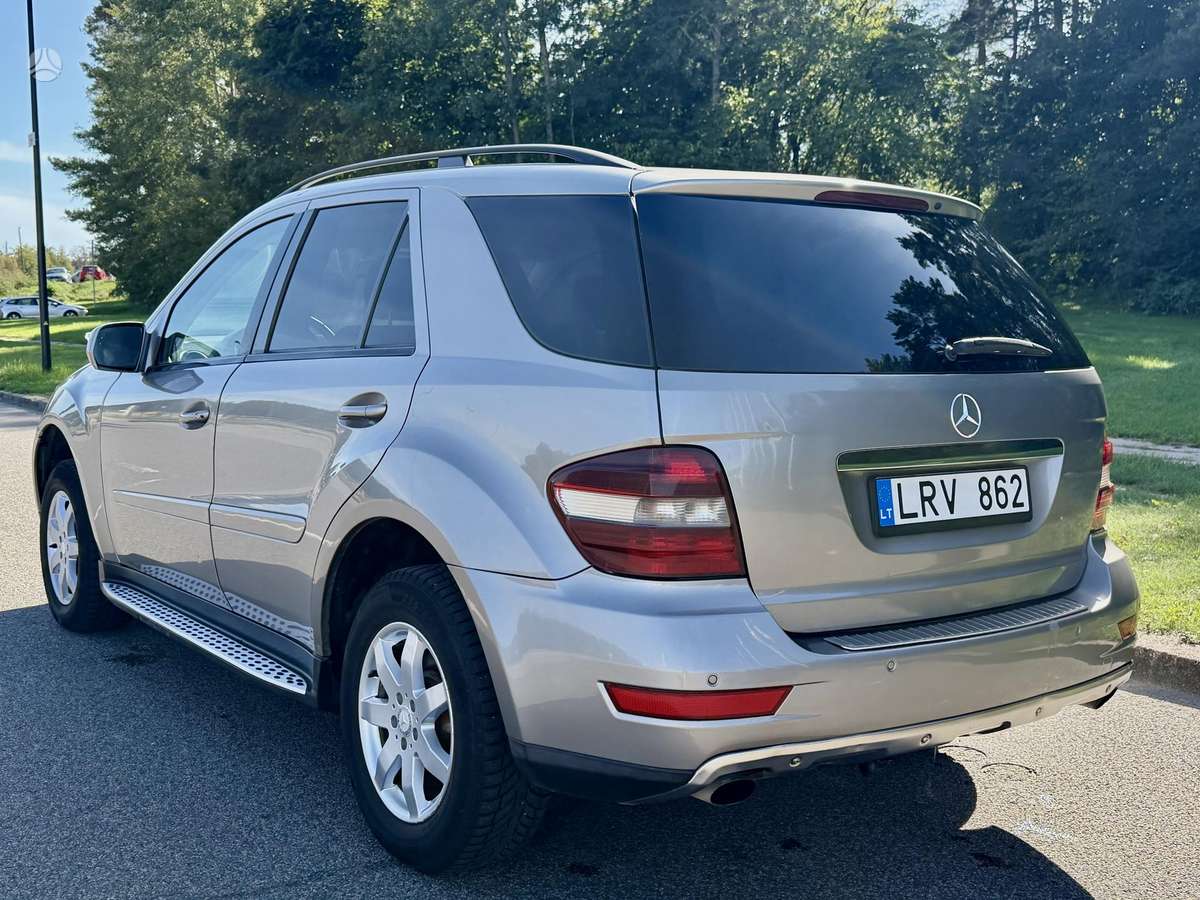 Mercedes-Benz ML280 2009 — photo 14
