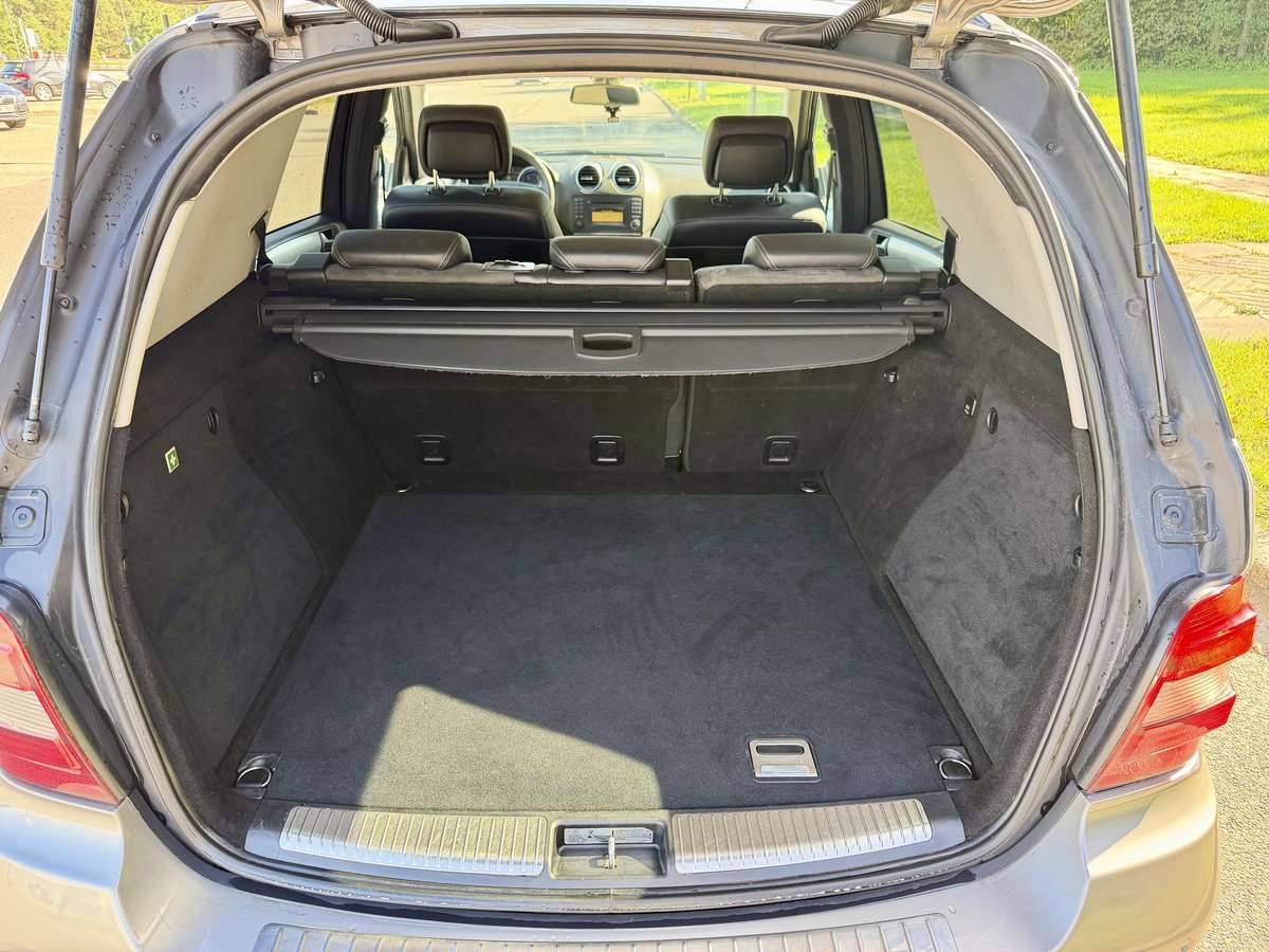 Mercedes-Benz ML280 2009 — photo 16