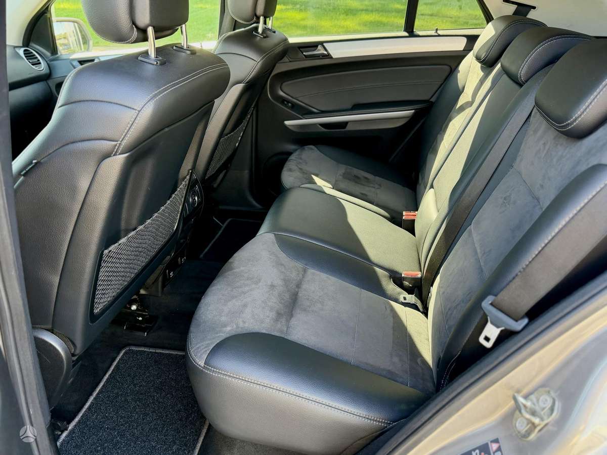 Mercedes-Benz ML280 2009 — photo 18