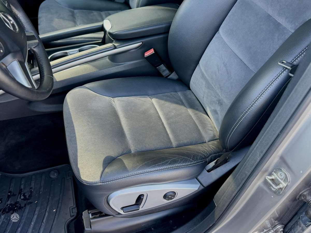 Mercedes-Benz ML280 2009 — photo 24