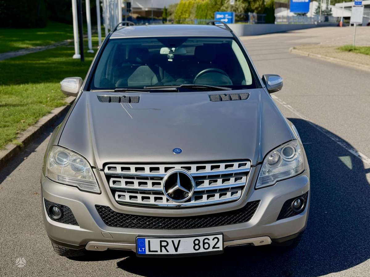 Mercedes-Benz ML280 2009 — engine 2987 cm³, 190 HP (140kW)