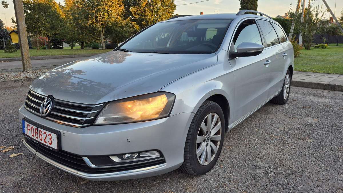 Volkswagen Passat 2011 — vehicle for AFU Ukraine