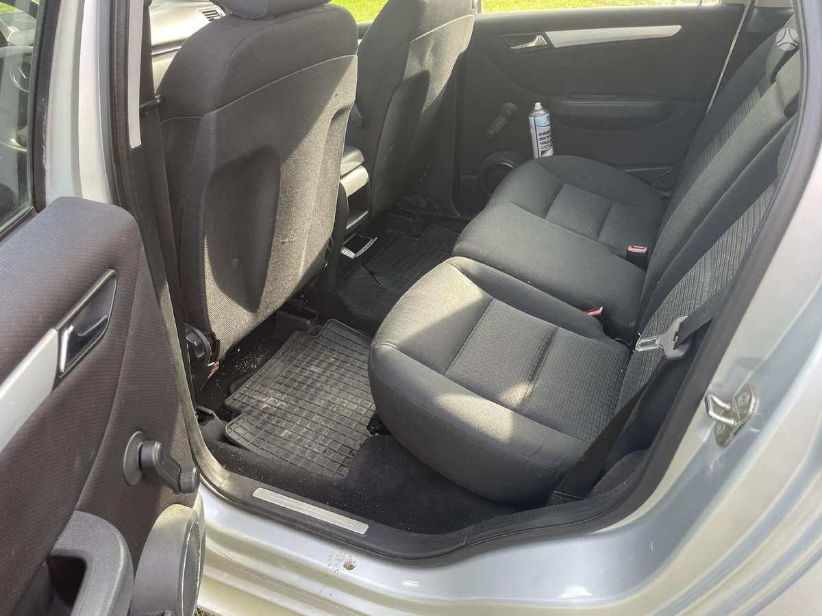 Mercedes-Benz B180 2006 — photo 12