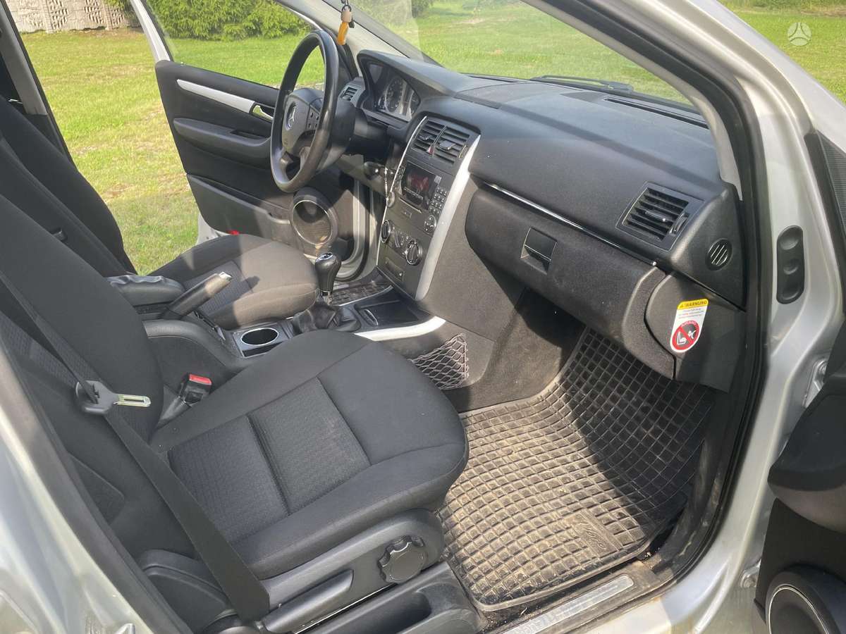 Mercedes-Benz B180 2006 — photo 14