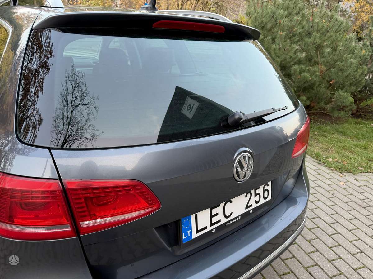 Volkswagen Passat 2014 — photo 10