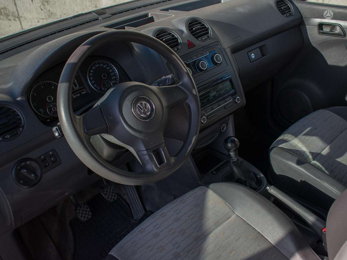 Volkswagen Caddy 2011 — photo 13
