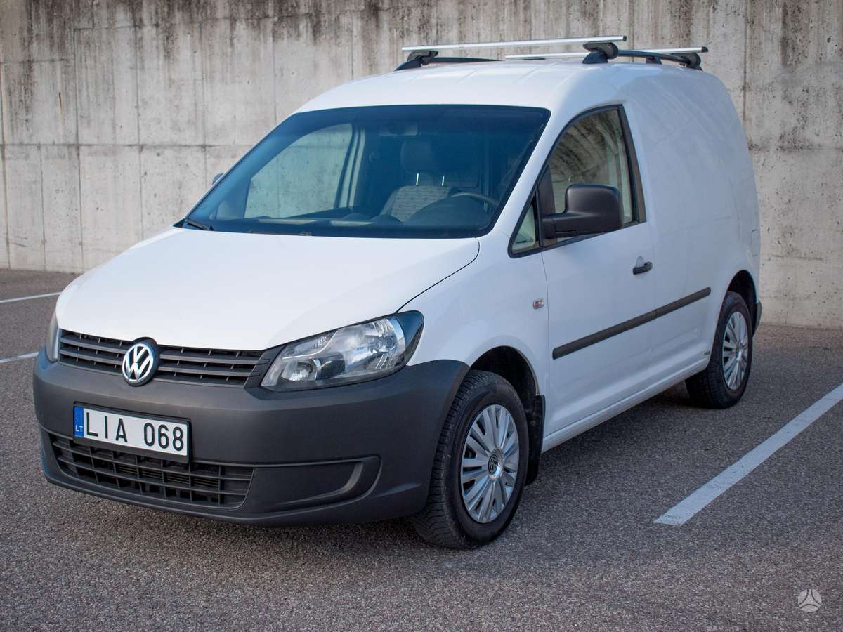Volkswagen Caddy 2011 — rear view