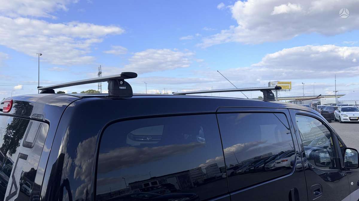 Nissan NV200 2015 — photo 18