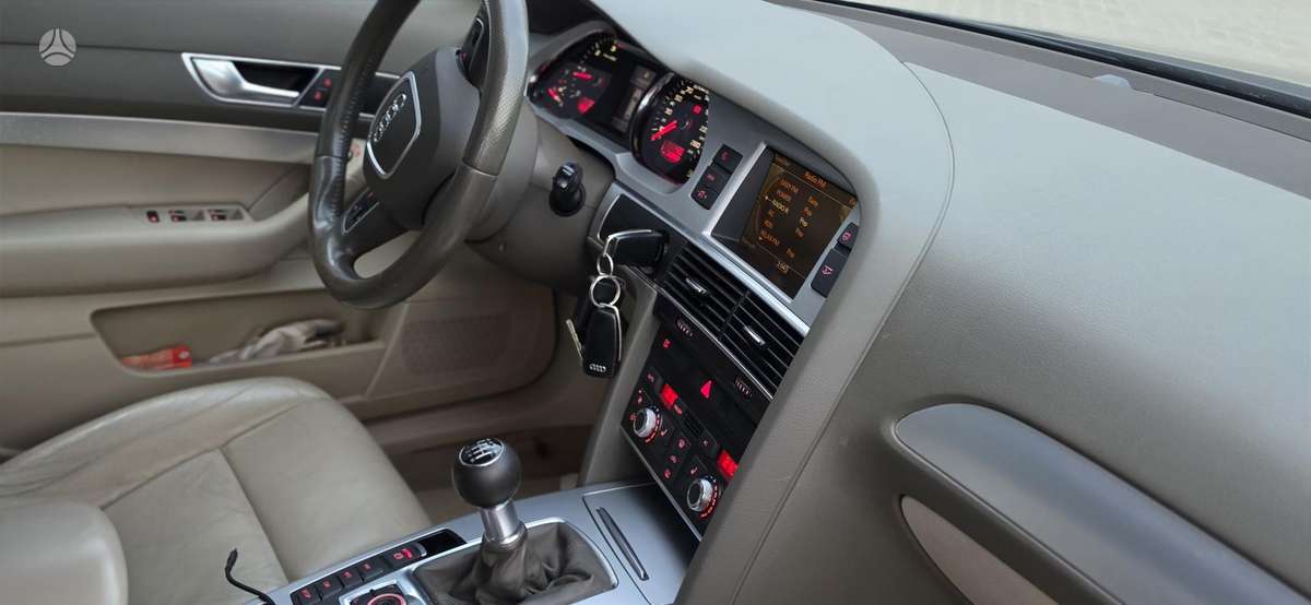 Audi A6 2009 — photo 20