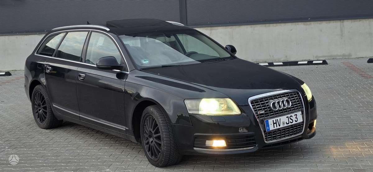 Audi A6 2009 — interior