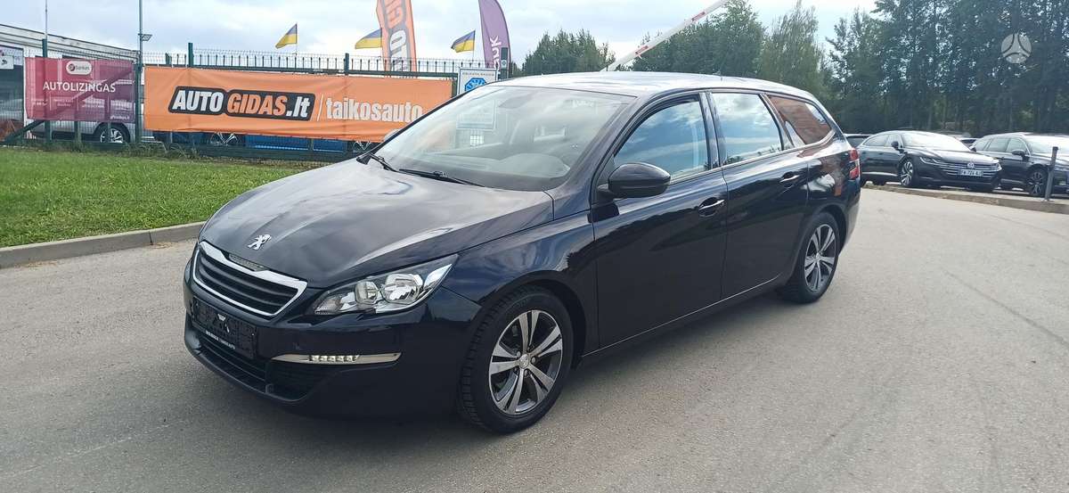 Peugeot 308, 2015
