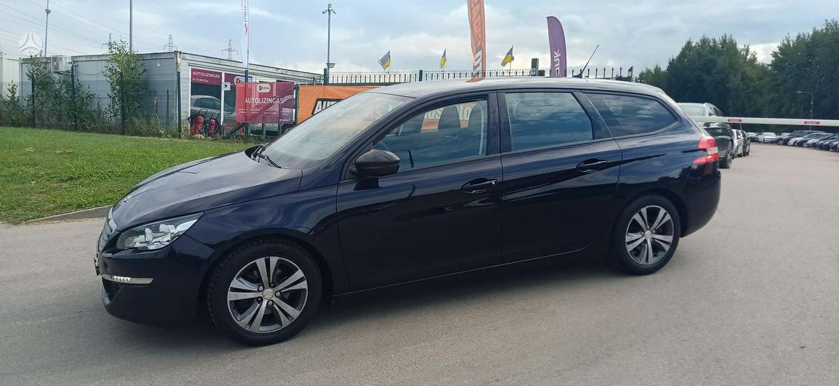 Peugeot 308 2015 — photo 5