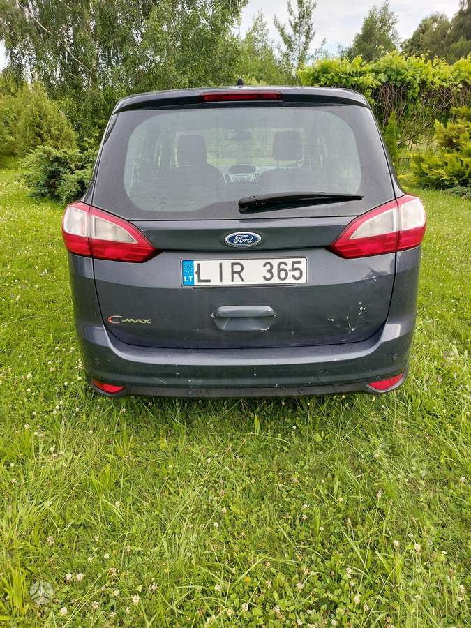 Ford Grand 2011 — engine 1560 cm³, 116 HP (85kW)