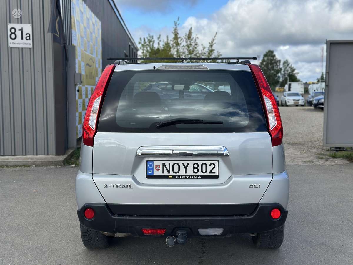 Nissan X-Trail 2011 — photo 10