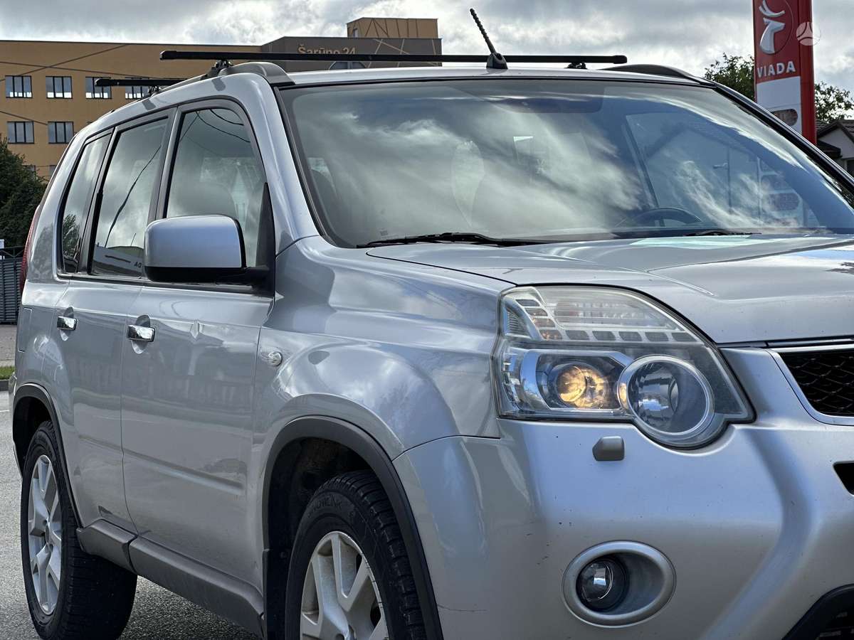 Nissan X-Trail 2011 — photo 13