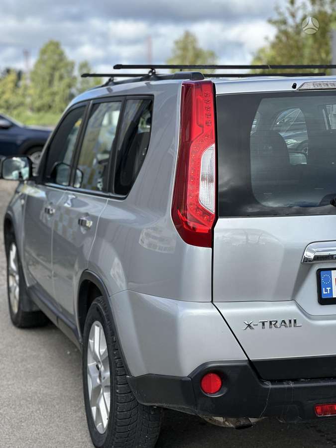 Nissan X-Trail 2011 — photo 15