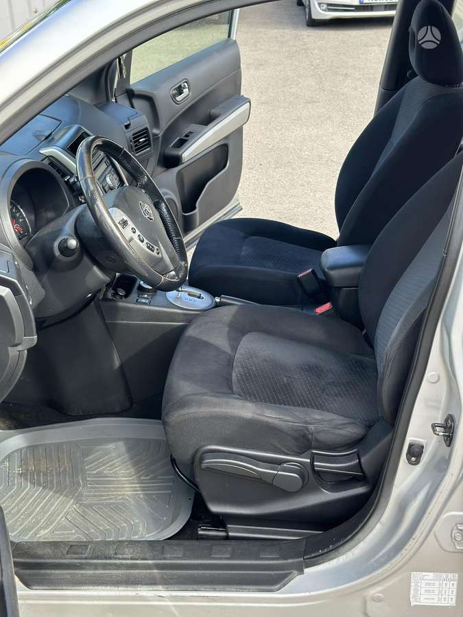 Nissan X-Trail 2011 — photo 19