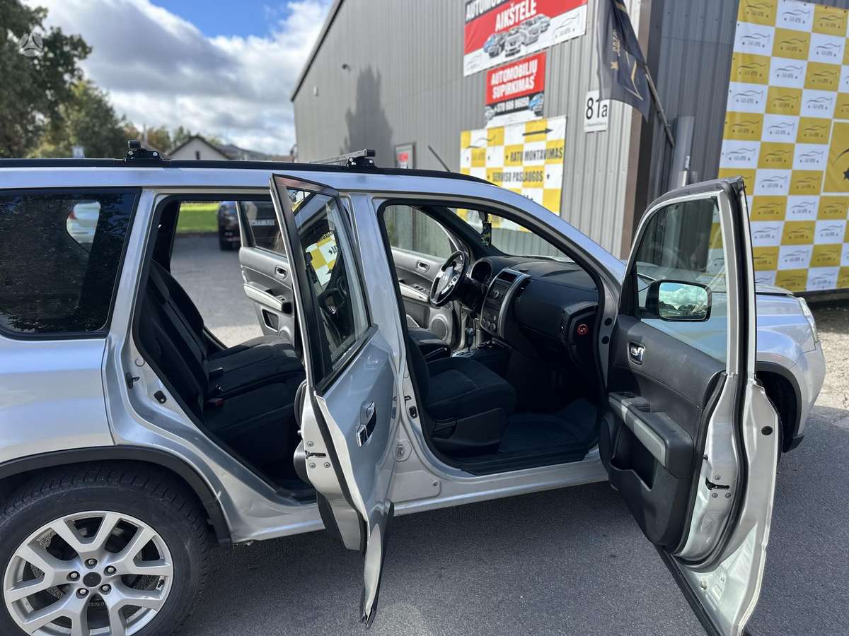 Nissan X-Trail 2011 — photo 26