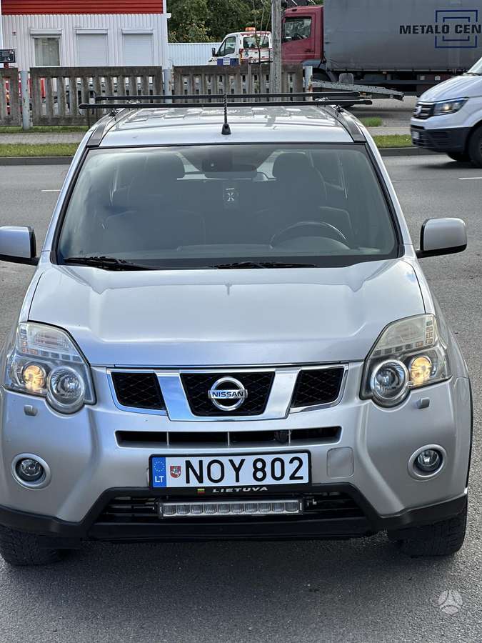 Nissan X-Trail 2011 — photo 5
