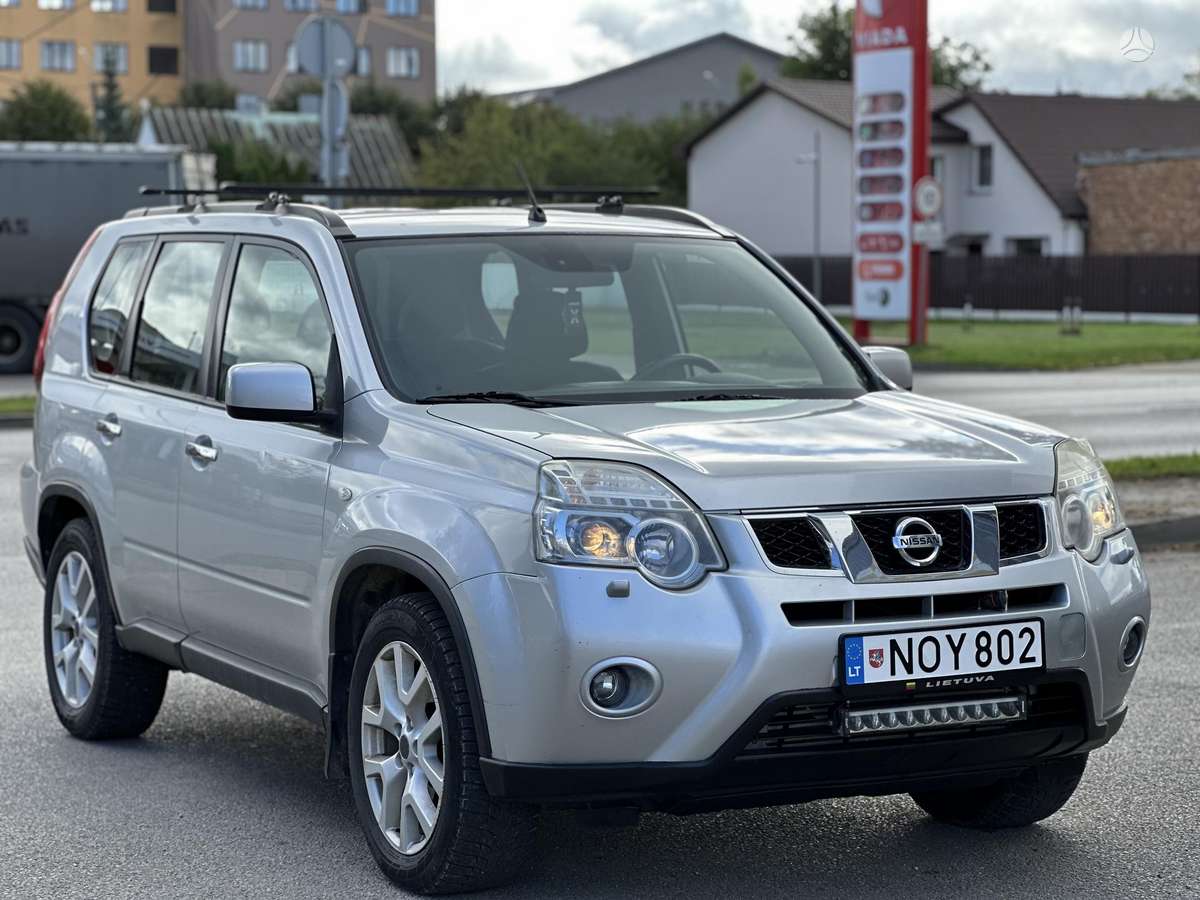 Nissan X-Trail 2011 — photo 6