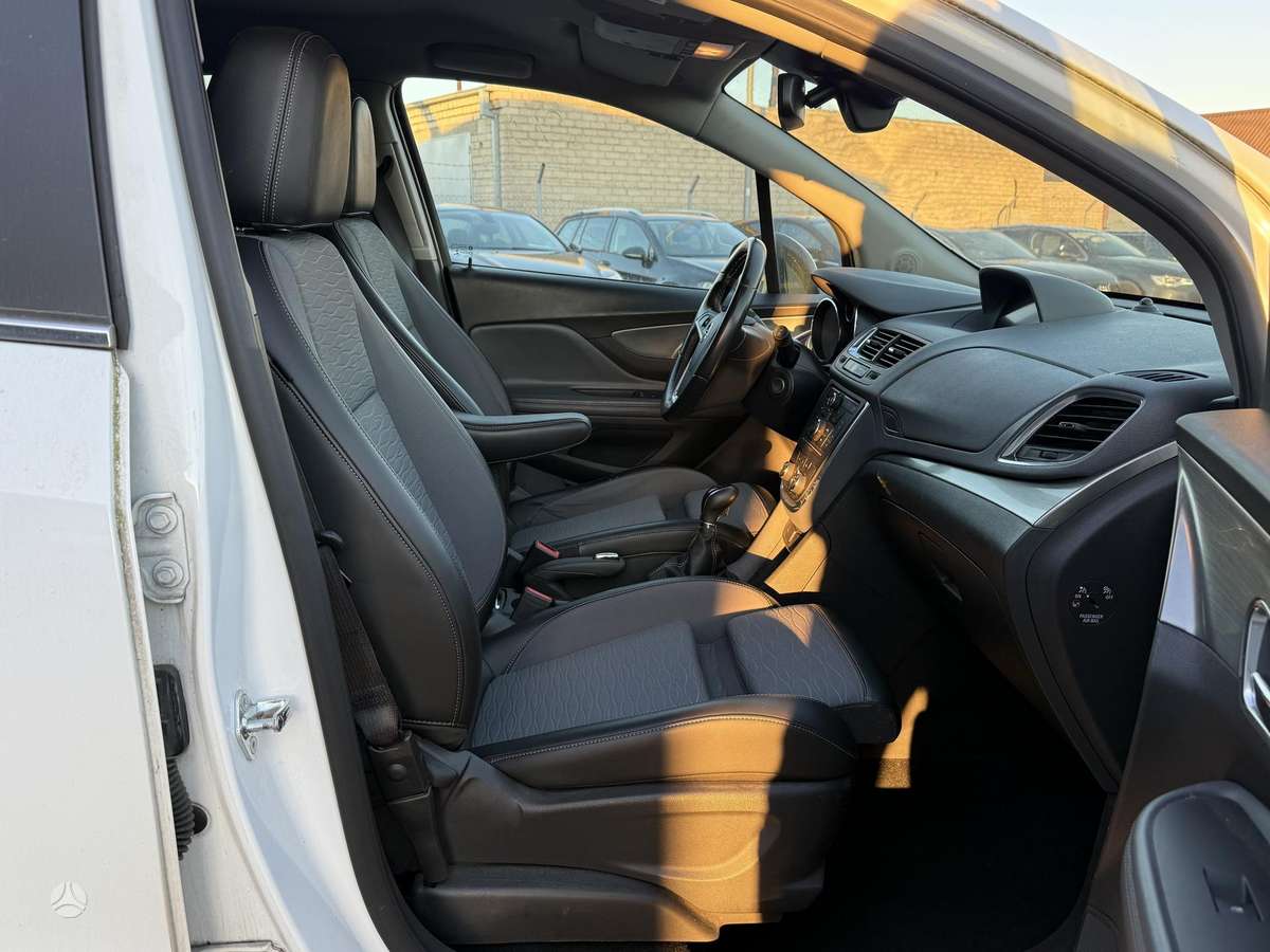 Opel Mokka 2015 — фото 14