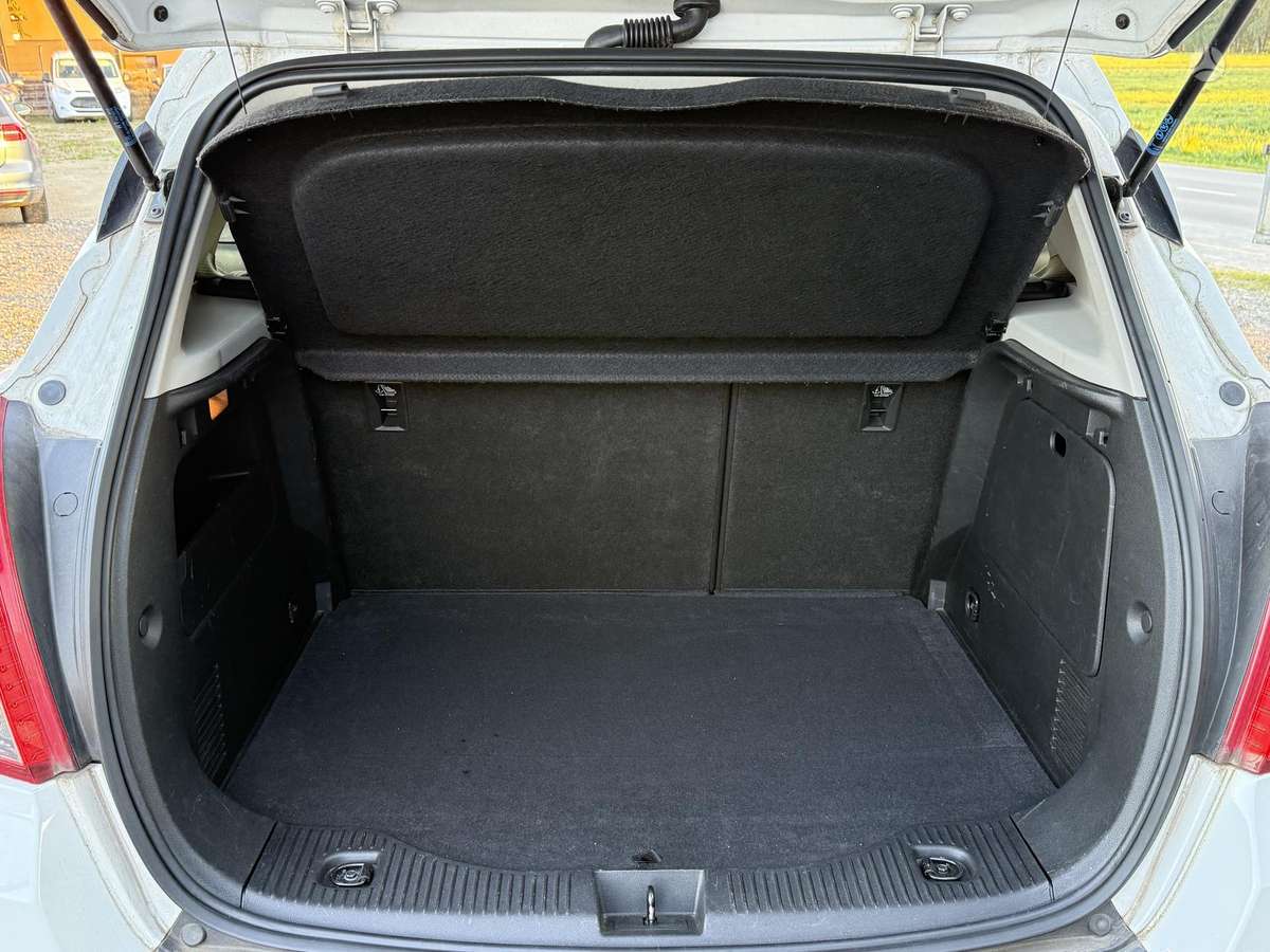 Opel Mokka 2015 — фото 16